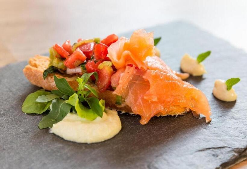 בית מלון כפרי Mayr