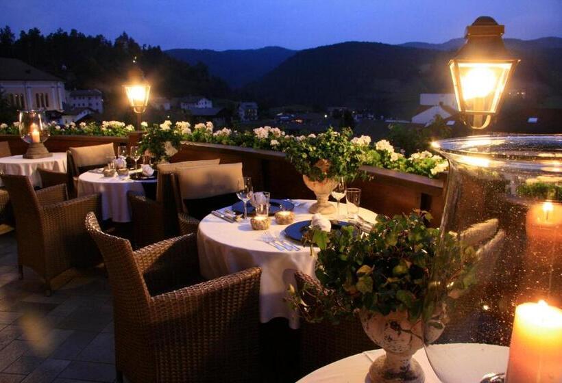 בית מלון כפרי Mayr