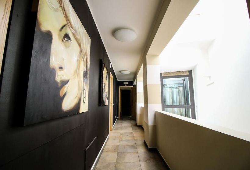 בית מלון כפרי Nautic