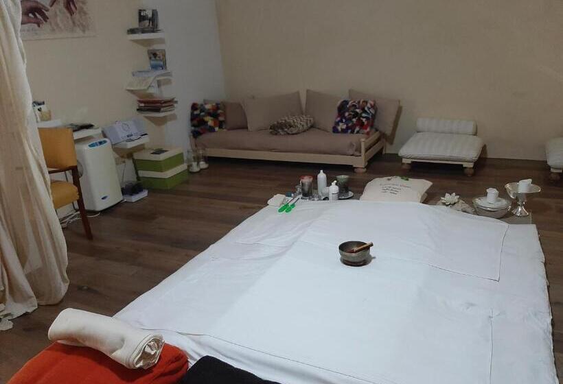 B&b In Principio Vitae L Infinito Con Tatto