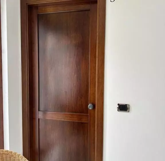 Aamiaismajoitus (B&B) Crispi 10