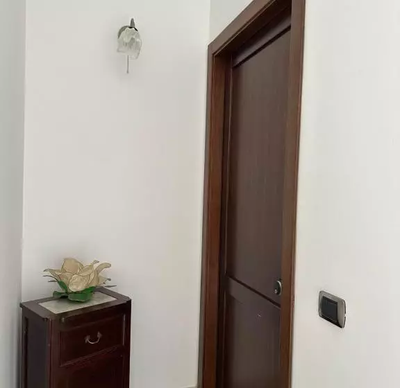 Aamiaismajoitus (B&B) Crispi 10