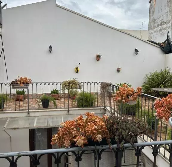 Aamiaismajoitus (B&B) Crispi 10