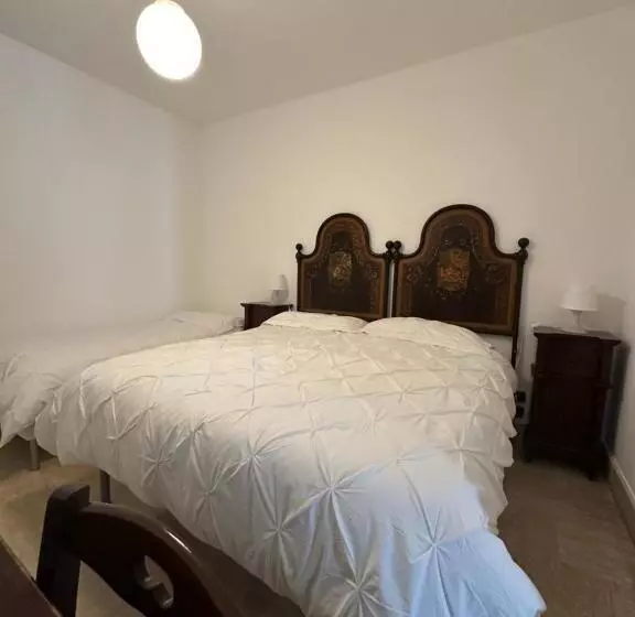 Aamiaismajoitus (B&B) Crispi 10