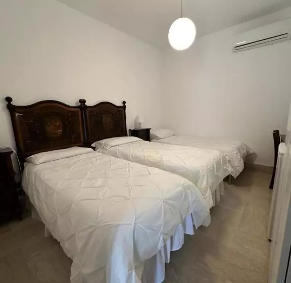 Aamiaismajoitus (B&B) Crispi 10