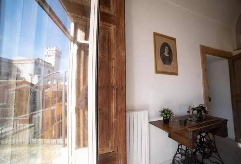 Aamiaismajoitus (B&B) Donna Elena