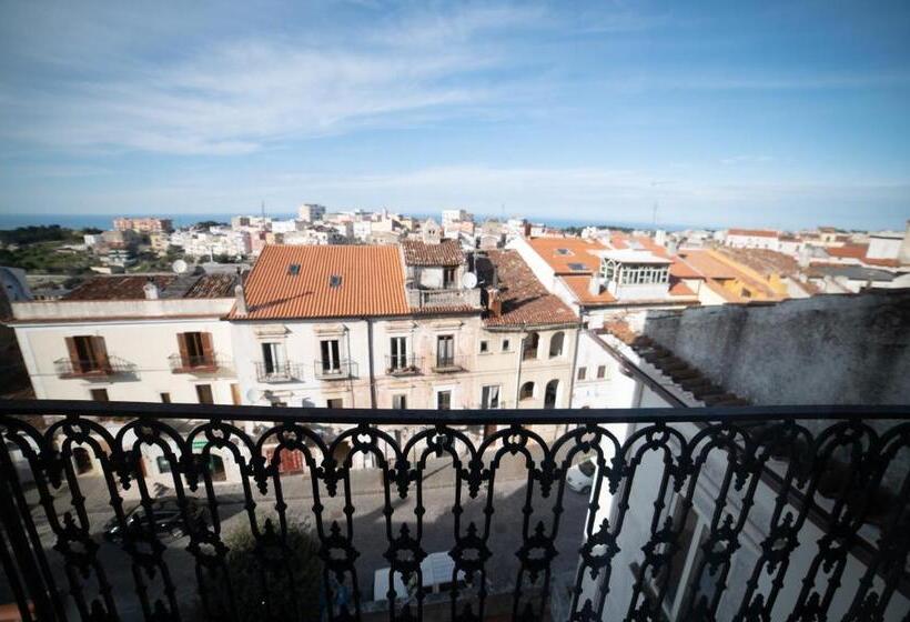 تختخواب و صبحانه Donna Elena