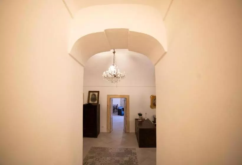 Aamiaismajoitus (B&B) Donna Elena