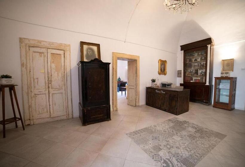 تختخواب و صبحانه Donna Elena