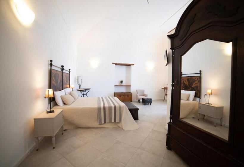 تختخواب و صبحانه Donna Elena