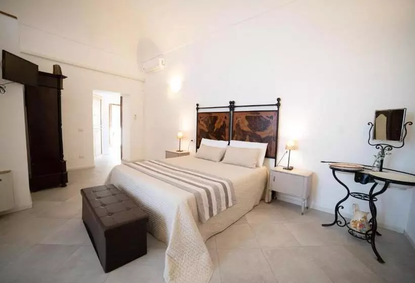 Aamiaismajoitus (B&B) Donna Elena