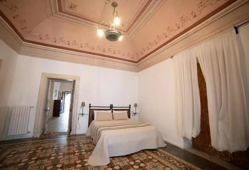 Aamiaismajoitus (B&B) Donna Elena