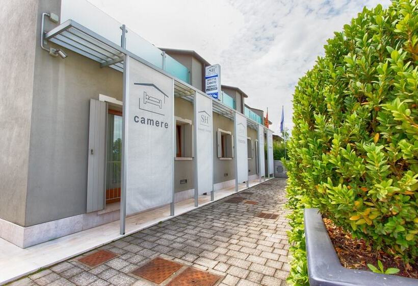 تختخواب و صبحانه Sweet Home