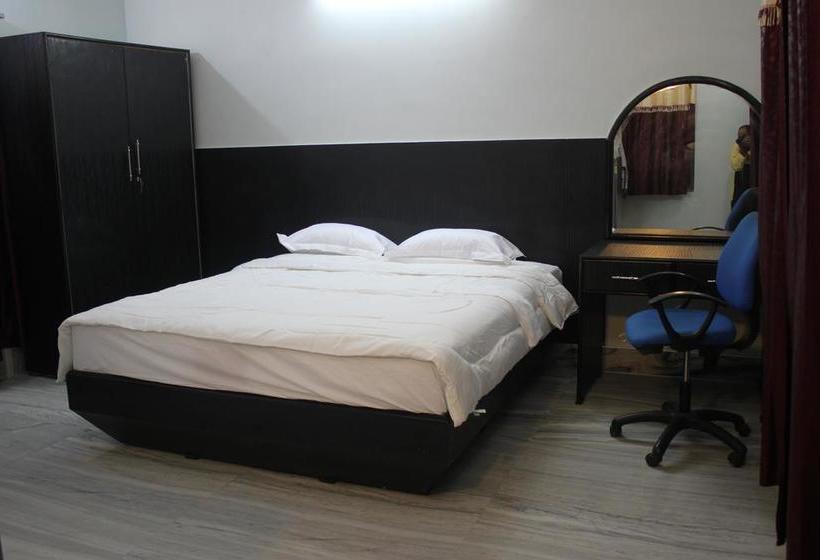 تختخواب و صبحانه The Idol Paradise