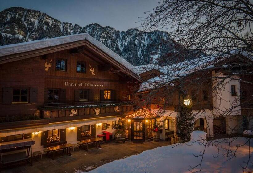 Charmehotel Uhrerhof   Deur