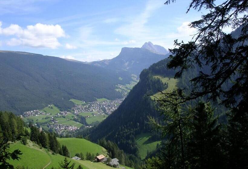 Charmehotel Uhrerhof   Deur