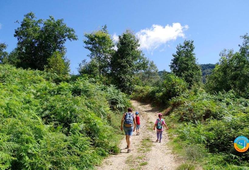 فندق Albergo Diffuso Ecobelmonte