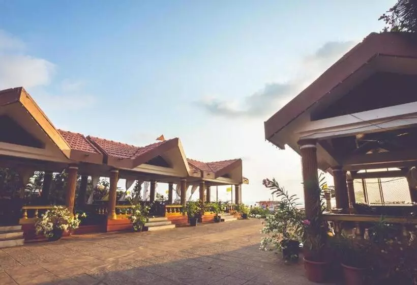 Hotelli Malpe Sea Front Cottages