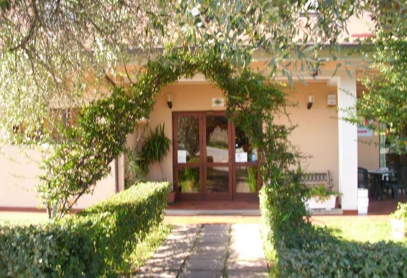 בית מלון כפרי Marina