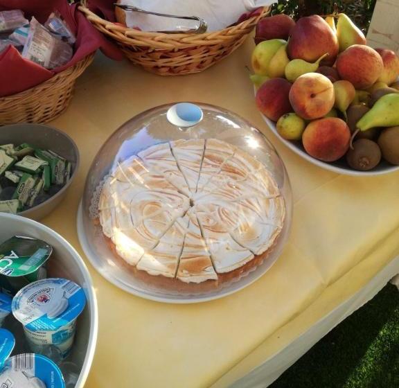 בית מלון כפרי Marina