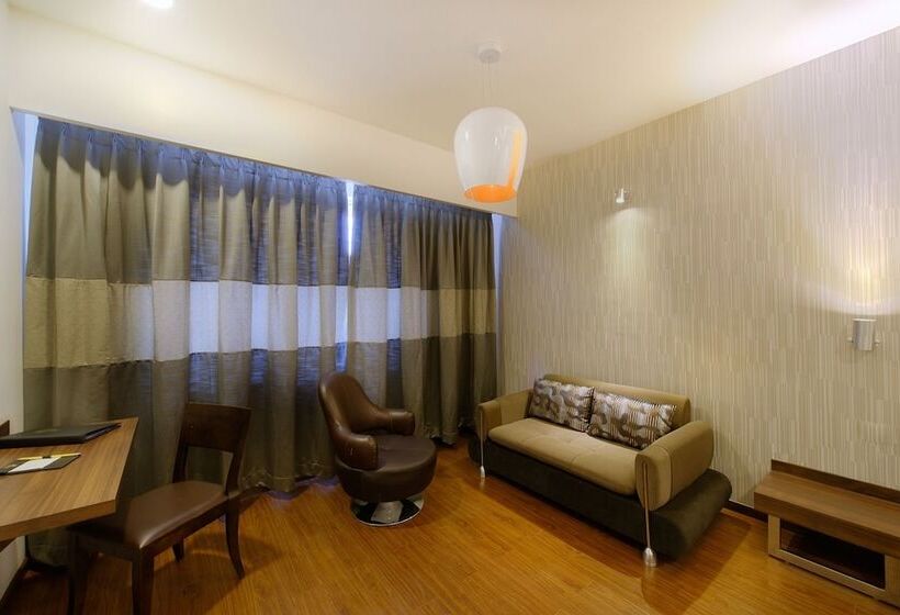 فندق Priyadarshini Pride