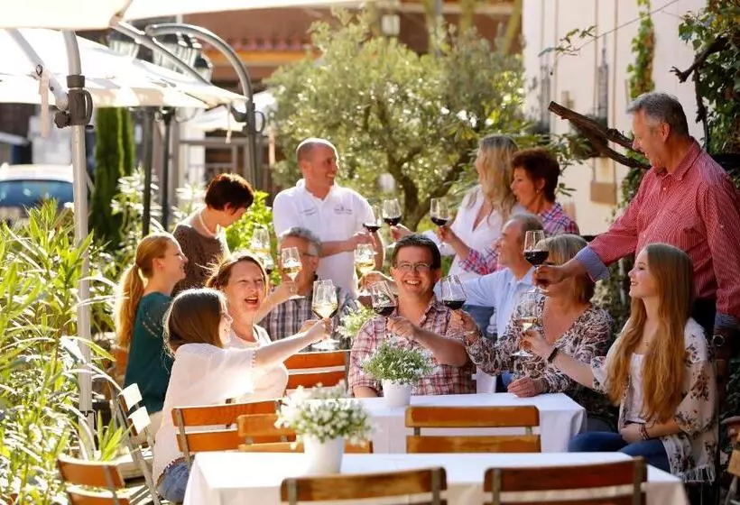 Hotel & Restaurant Weisenheimer Hof