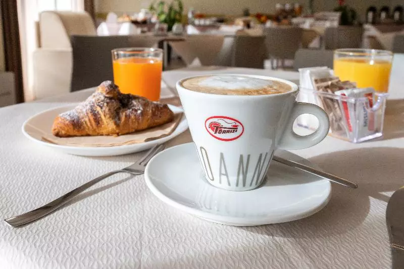 Zeus Hotel   Aparthotel   Meeting & Congress