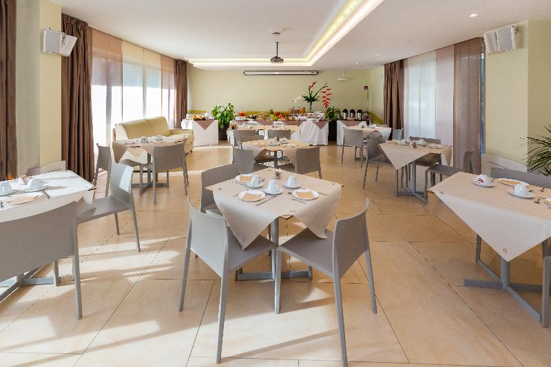 Zeus Hotel   Aparthotel   Meeting & Congress