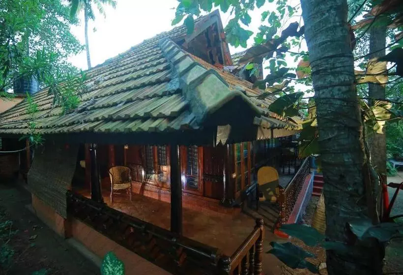 リゾートホテル Varkala Marine Palace