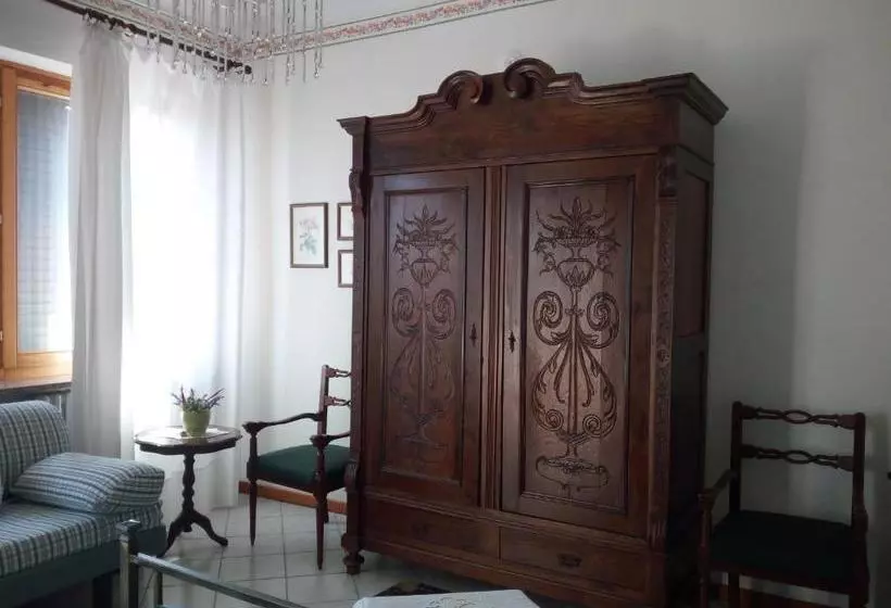 تختخواب و صبحانه Alle Porte Di Asti