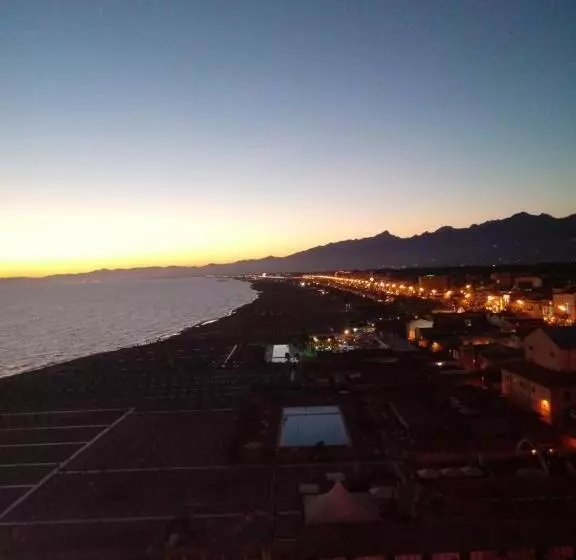 تختخواب و صبحانه La Casa Sul Molo