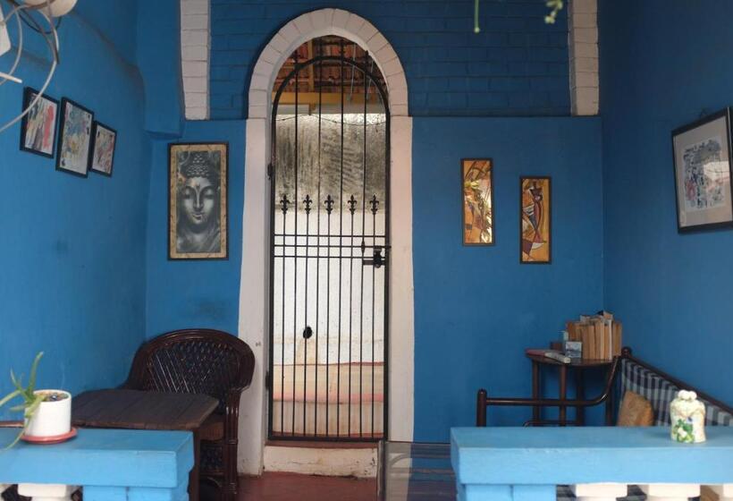 Nocleg ze śniadaniem Villa Khatun Guesthouse