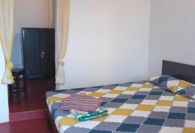 Nocleg ze śniadaniem Villa Khatun Guesthouse