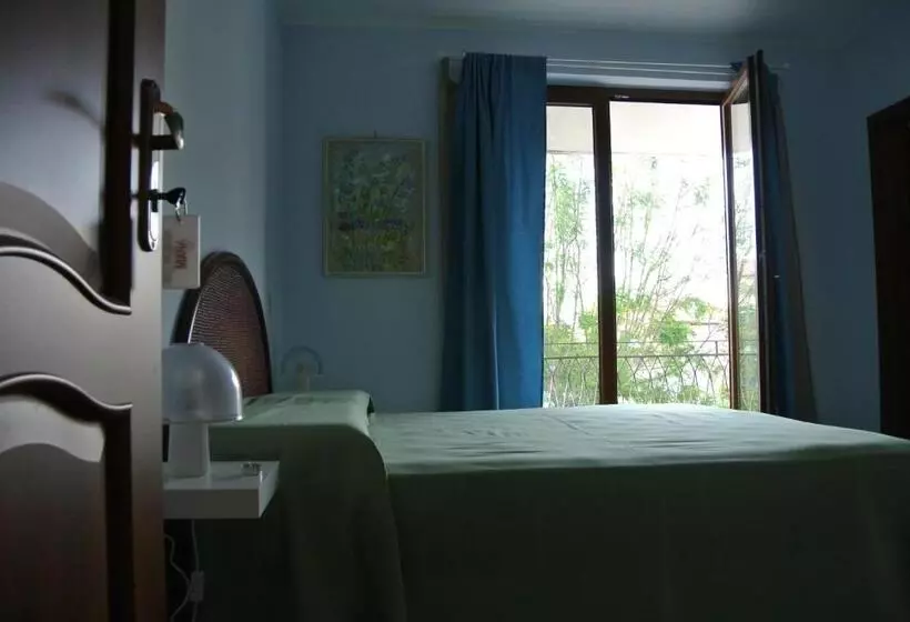 تختخواب و صبحانه Villa Nicodemo