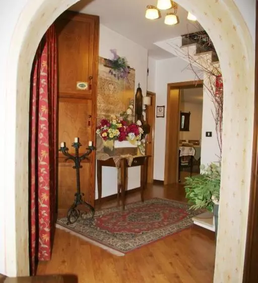 ホテル Albergo Garnì Cavento
