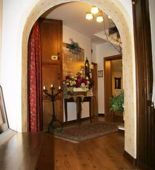 ホテル Albergo Garnì Cavento