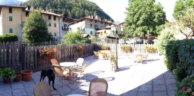 ホテル Albergo Garnì Cavento