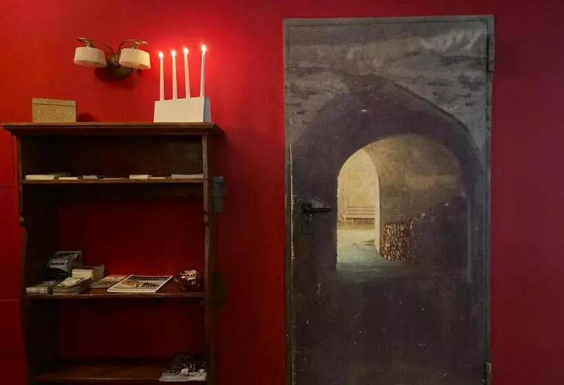 ホテル Albergo Garnì Cavento