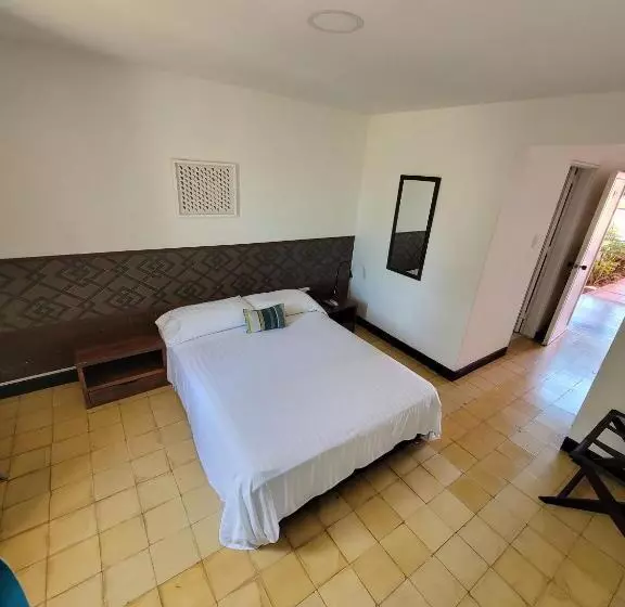 Hotelli Gimaura