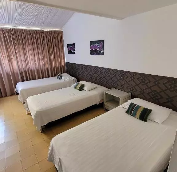 Hotelli Gimaura