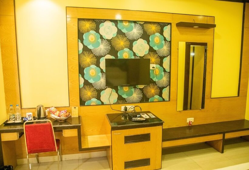 هتل Sonar Tori Agartala