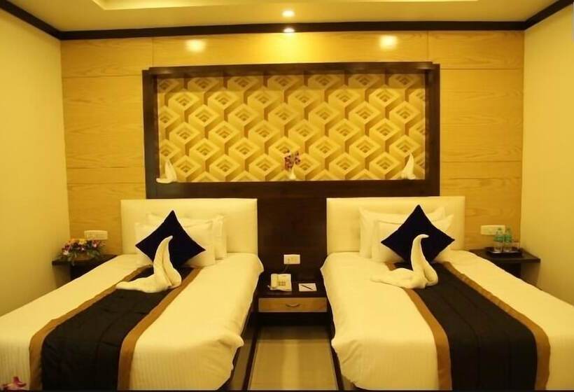 هتل Sonar Tori Agartala