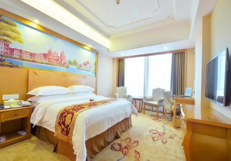 Vienna International Hotel Meizhou Dingzi Bridge