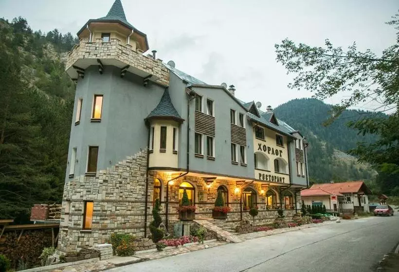 Hotelli Horlog Castle