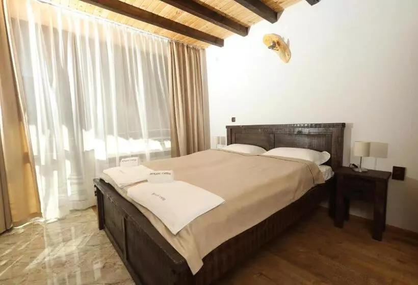 Hotelli Horlog Castle