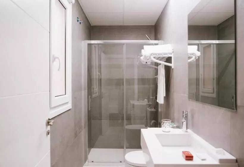 هتل Melilla Centro