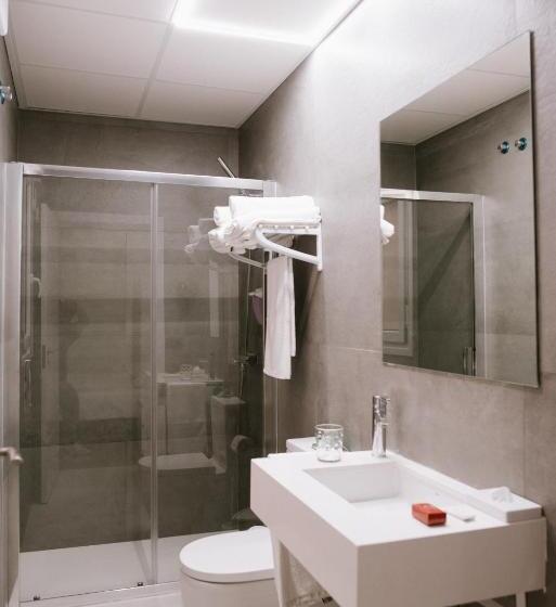 هتل Melilla Centro