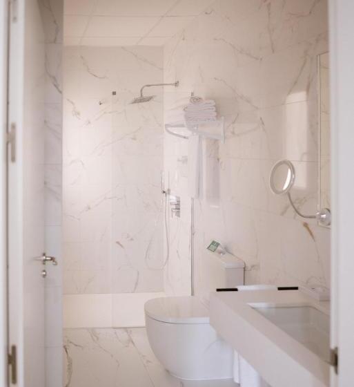 هتل Melilla Centro