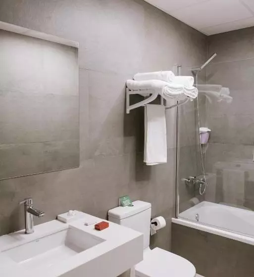 هتل Melilla Centro