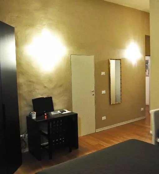 B&b Al Canto Del Cavour